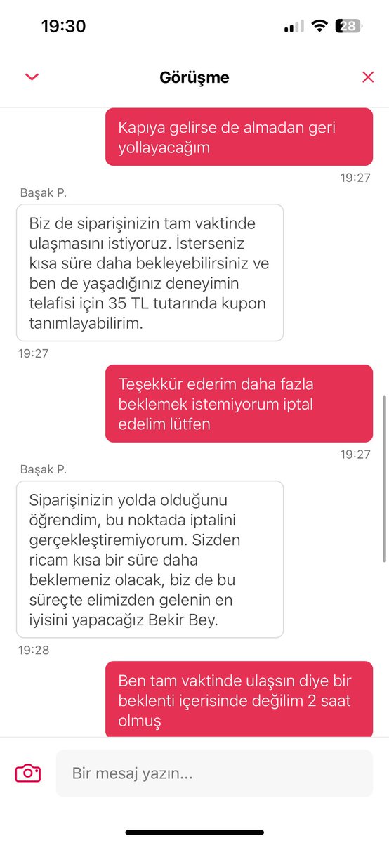 BeckSpirit's tweet photo. @yemeksepeti yardım merkezi tam olarak ne işe yarıyor bana açıklayabilir misiniz? Ne zaman gelir diyorum cevap vermiyorsunuz, iptal edin diyorum edemeyiz yola çıkmış diyorsunuz. Sizden tam olarak nasıl yardım alabiliyoruz açıklar mısınız? https://t.co/wIlRRhY5Dw