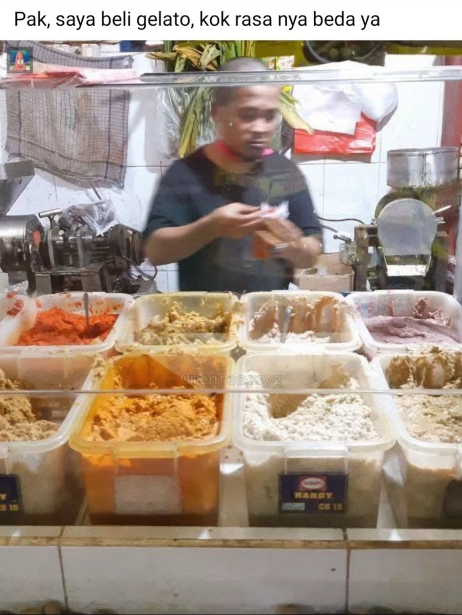 try4646's tweet image. agak lain