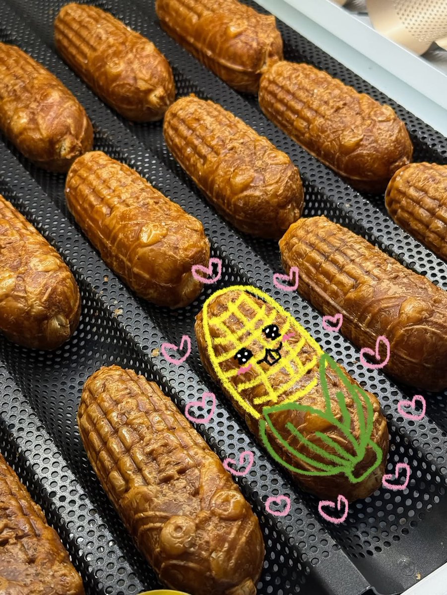 Hitomi 🍞 tweet media