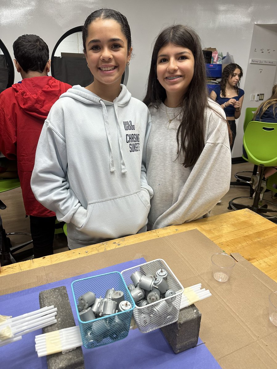 I&amp;D7 Ss finishing the year with fun PBL tasks 🙌 <a href="/MrsWilke76/">Agatha Wilke</a> <a href="/SuptMOTSD/">Sumit Bangia</a> <a href="/mtolivemiddle/">Mt. Olive Middle School</a> <a href="/MountOliveTSD/">Mount Olive Township School District</a>