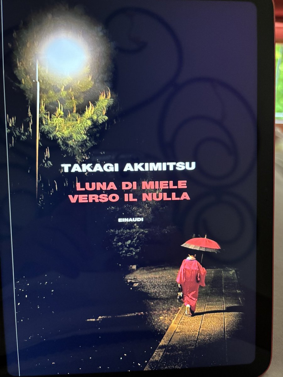 Danisetta Rocchi (@danisetta) on Twitter photo Torna dopo 5 anni il “Simenon giapponese”, con una affascinante storia ambientata nel Giappone degli anni sessanta ed ancora inedita in Italia.
Takagi Akimitsu
Luna di miele verso il nulla <a href="/Einaudieditore/">Einaudi editore</a>
E la traduzione è di Antonietta Pastore!
#16giugno
<a href="/pivacorpifreddi/">Marco Piva</a> Torna dopo 5 anni il “Simenon giapponese”, con una affascinante storia ambientata nel Giappone degli anni sessanta ed ancora inedita in Italia.
Takagi Akimitsu
Luna di miele verso il nulla <a href="/Einaudieditore/">Einaudi editore</a>
E la traduzione è di Antonietta Pastore!
#16giugno
<a href="/pivacorpifreddi/">Marco Piva</a>