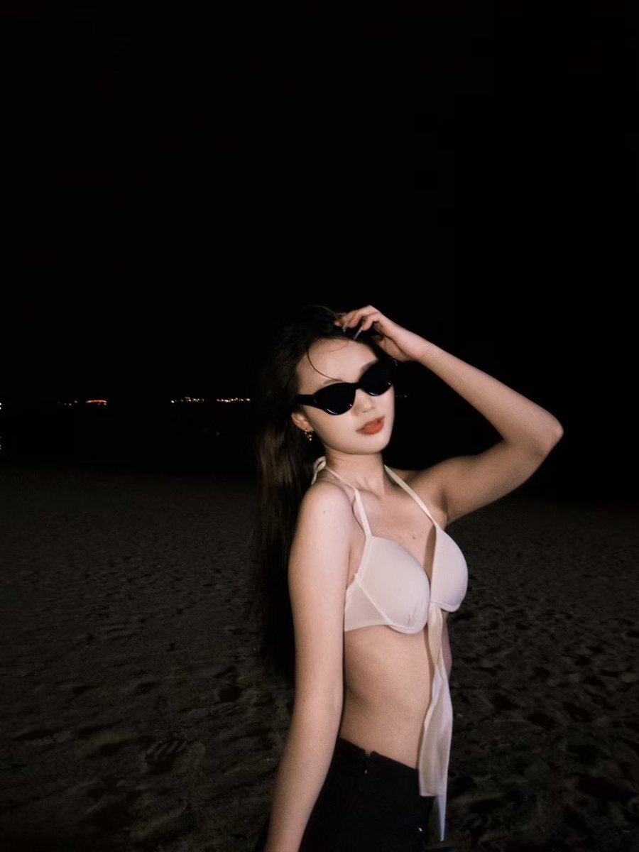 最近好想看甜心狐狸的视频 推友们有知道哪里看的吗