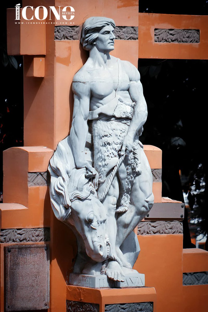 IconoVeracruz's tweet image. 📢🧑‍🎨 #Cultura|| ¡Las Virtudes en Xalapa!
#TheVirtues
#LesVirtus 🧑‍🎨

🧑‍🎨 #DatoImportante 👇

🎭🧑‍🎨 #Fortaleza, #Justicia, #Prudencia y #Templanza, las primeras 3 esculturas fueron realizadas por el escultor xalapeño #EnriqueGuerra en 1916...