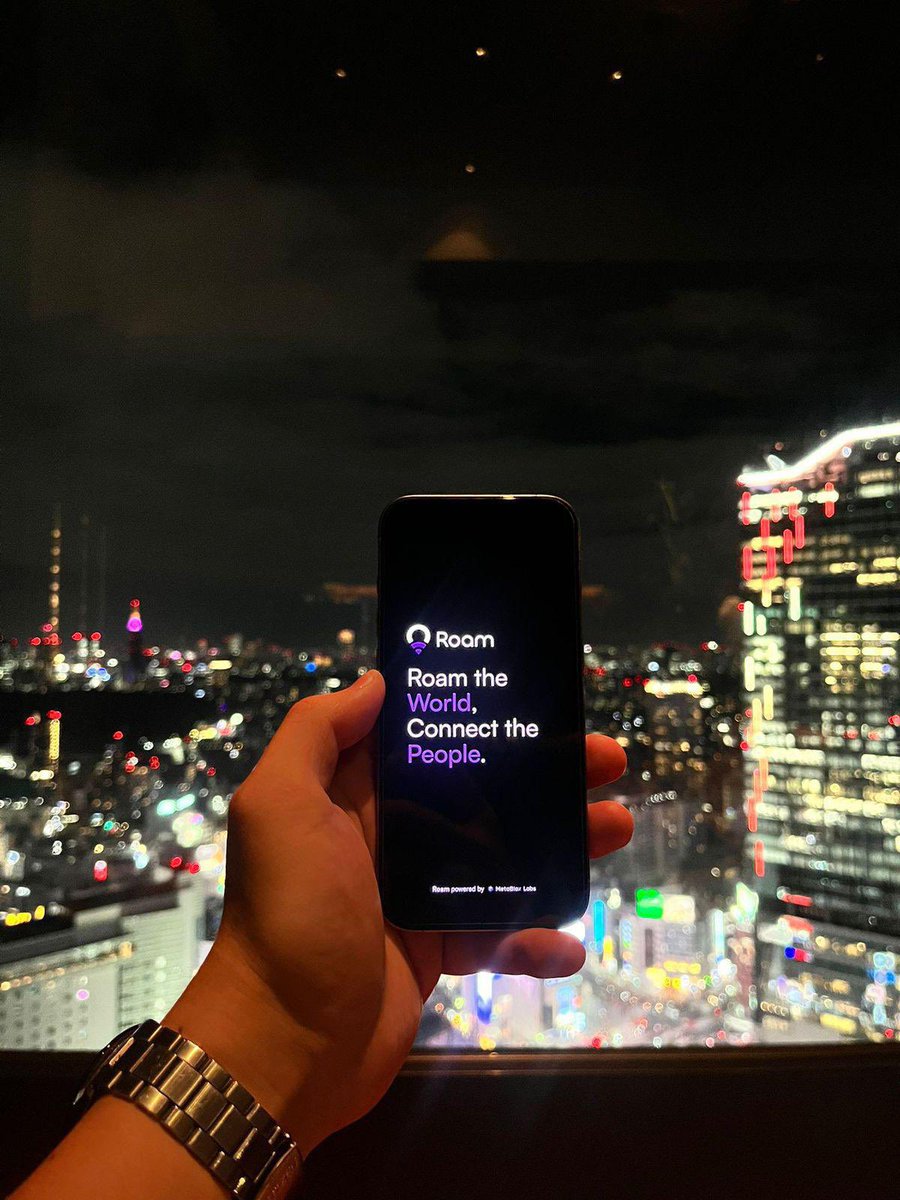 Smilemetaverse's tweet photo. @cryptojack Stop asking!! It’s #ROAM.
#ROAM is shaping the future of global connectivity.
Joining the @weRoamxyz community is a no-brainer!
#ROAMCommunity #DePIN
#FutureofConnectivity #ROAM https://t.co/gh2P7DkzLV