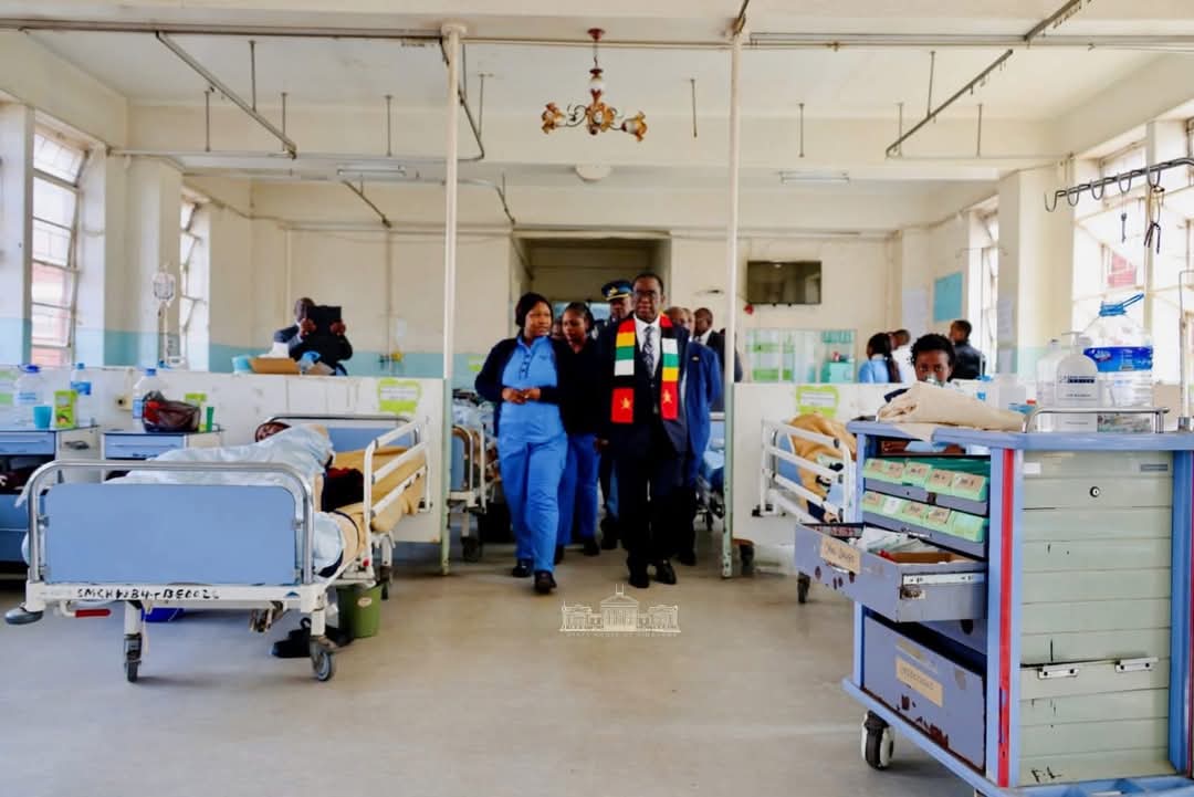 Godwin Nkatha (@dumisojnr22247) on Twitter photo #EDCARES
HE President <a href="/edmnangagwa/">President of Zimbabwe</a> today surprised all when he arrived at two of the capital hospitals Parirenyatwa and Harare hospitals and went straight to wards where he spoke to patients and on duty health workers. #EDCARES
HE President <a href="/edmnangagwa/">President of Zimbabwe</a> today surprised all when he arrived at two of the capital hospitals Parirenyatwa and Harare hospitals and went straight to wards where he spoke to patients and on duty health workers.