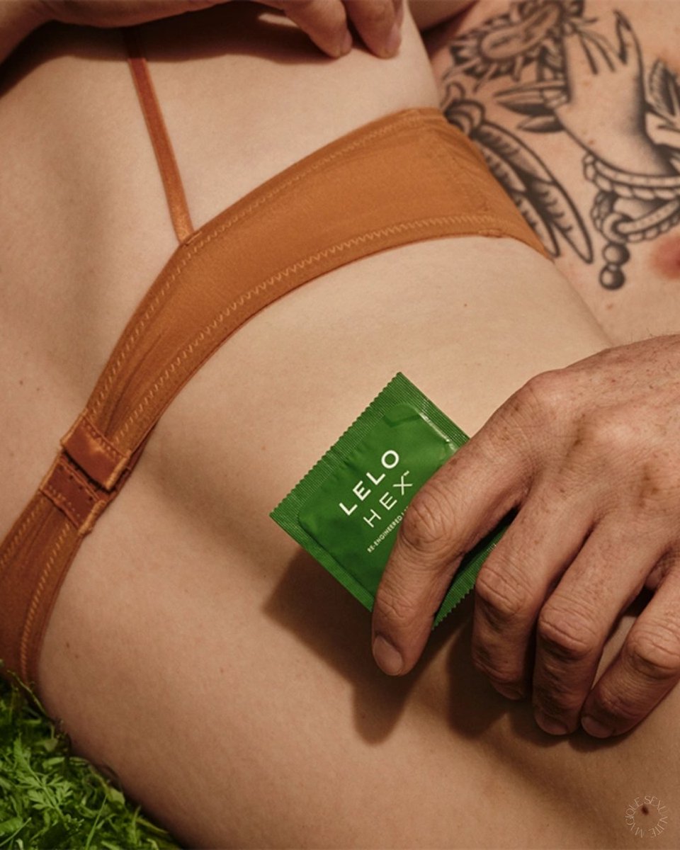 magiquesex's tweet image. 🌱HEX™️ORGANIC de #LELO
¡Preservativos de lujo, ahora más naturales y sensuales!
Con L-arginina , que aumenta el flujo sanguíneo en el área genital, lo que puede conducir a erecciones más firmes y duraderas y a una experiencia más sensible magiquesexualite.com/?s=LELO+-+HEX+…
