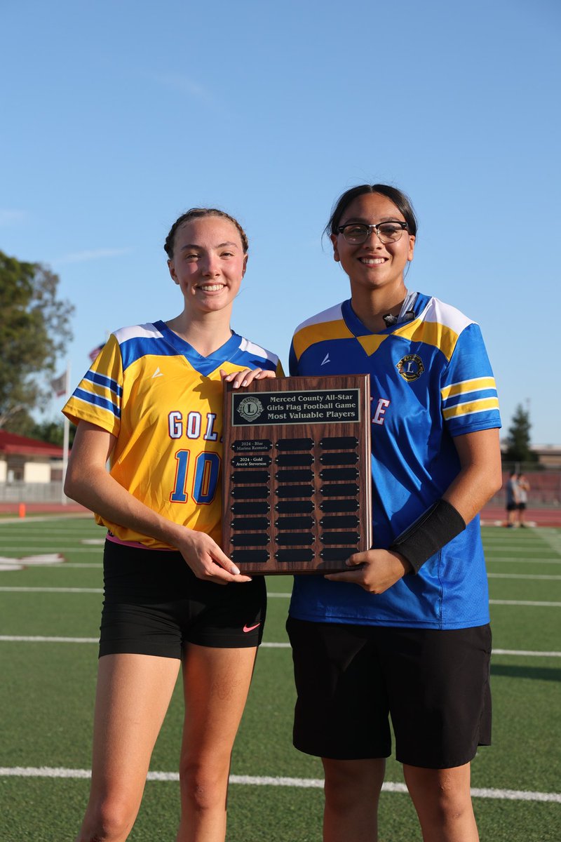 Kevin Swartwood (@kevinswartwood1) on Twitter photo Congratulations to the BLUE squad for their victory in the 2nd annual Merced County All Star Flag Football game. Elizabeth Avila from Livingston HS and Juniper Helling from Mariposa HS were our players of the game. @MSSsports <a href="/BlackHatFootbal/">Richard T. Estrada</a> <a href="/CalHiSports/">Cal-Hi Sports</a> Congratulations to the BLUE squad for their victory in the 2nd annual Merced County All Star Flag Football game. Elizabeth Avila from Livingston HS and Juniper Helling from Mariposa HS were our players of the game. @MSSsports <a href="/BlackHatFootbal/">Richard T. Estrada</a> <a href="/CalHiSports/">Cal-Hi Sports</a>