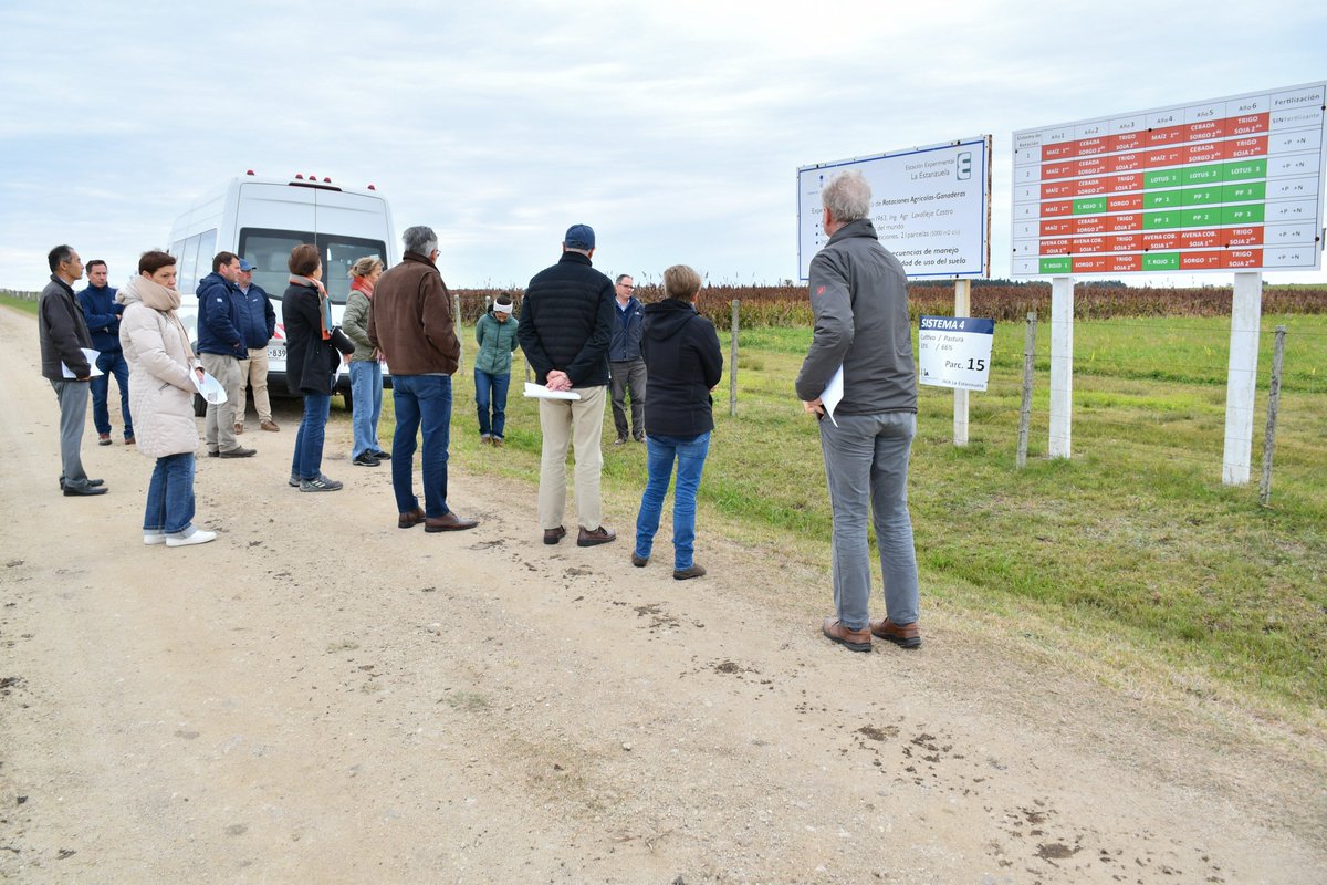 #wheat 
International experts from the <a href="/WheatInitiative/">Wheat Initiative</a> gathered at <a href="/INIA_UY/">INIA URUGUAY</a> La Estanzuela for their 2025 Jamboree, analyzing advances and challenges in the productivity, quality, safety, and sustainability of wheat cultivation around the world.
Coordinating Global Wheat Research