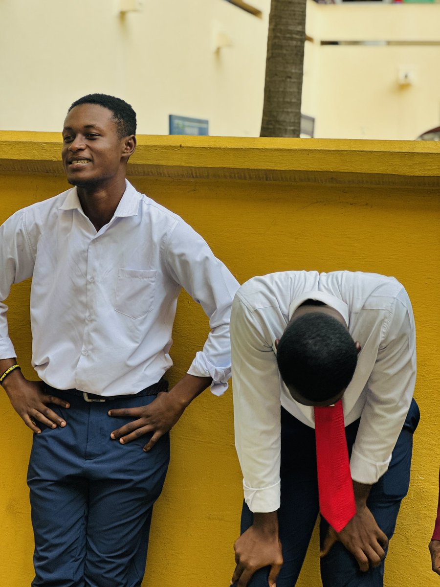 knustgazette's tweet photo. ‼️‼️Just In ‼️‼️

Tense moments at the College of Science as student politicians and the student body converge to hear the results of the 2025 elections.
👀
#wontumi 
#knustDecides25 
#SCISADecides 
#Electionsheadquarters https://t.co/xQFIzGTp0S