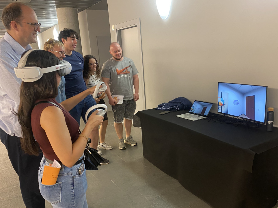 Gran participación empresarial en la jornada sobre IA organizada por Fundación Dédalo fundaciondedalo.org/gran-participa…

<a href="/IRIS_Navarra/">IRIS Navarra, Polo de Innovación Digital</a> <a href="/AERinfoaer/">AER Empresa Ribera Navarra</a> <a href="/upatras/">University of Patras</a> <a href="/GoogleCloud_ES/">Google Cloud España</a> <a href="/iARsoft/">iAR Software</a> <a href="/GrupoAxium/">Grupo AXIUM</a> <a href="/InnovaeAR/">Innovae</a> <a href="/Europainfo_na/">Delegación Navarra UE-Bruselas</a>