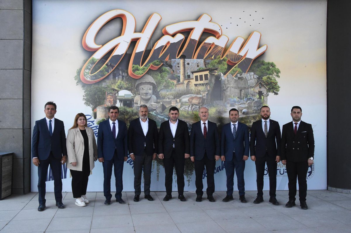 AK Parti Hatay (@akpartilhatay) on Twitter photo Genel Merkez Teşkilat Başkan Yardımcımız Akdeniz Bölge Koordinatörü İstanbul Milletvekili <a href="/yahyacelik_/">YAHYA ÇELİK</a> Hatay İl Koordinatörümüz <a href="/rasimerdogmus/">Rasim Erdoğmuş</a> ile Hatay Büyükşehir Belediye Başkanımız Mehmet ÖNTÜRK’ü ziyaret ettik
Misafirperverliğinden ötürü Belediye Başkanımıza teşekkür ederiz. Genel Merkez Teşkilat Başkan Yardımcımız Akdeniz Bölge Koordinatörü İstanbul Milletvekili <a href="/yahyacelik_/">YAHYA ÇELİK</a> Hatay İl Koordinatörümüz <a href="/rasimerdogmus/">Rasim Erdoğmuş</a> ile Hatay Büyükşehir Belediye Başkanımız Mehmet ÖNTÜRK’ü ziyaret ettik
Misafirperverliğinden ötürü Belediye Başkanımıza teşekkür ederiz.