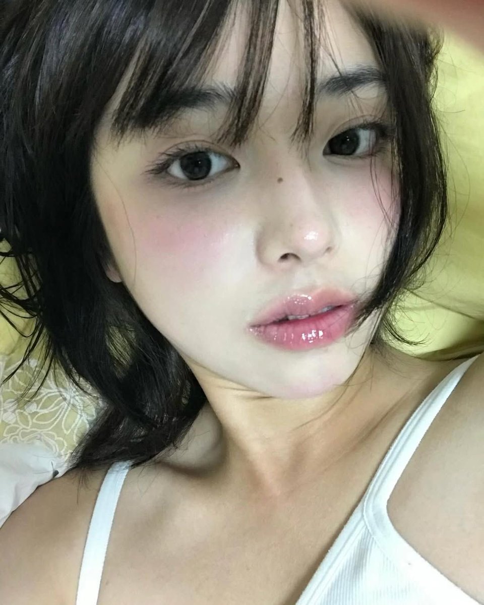 이분 여름메이크업보고 헉함 😳