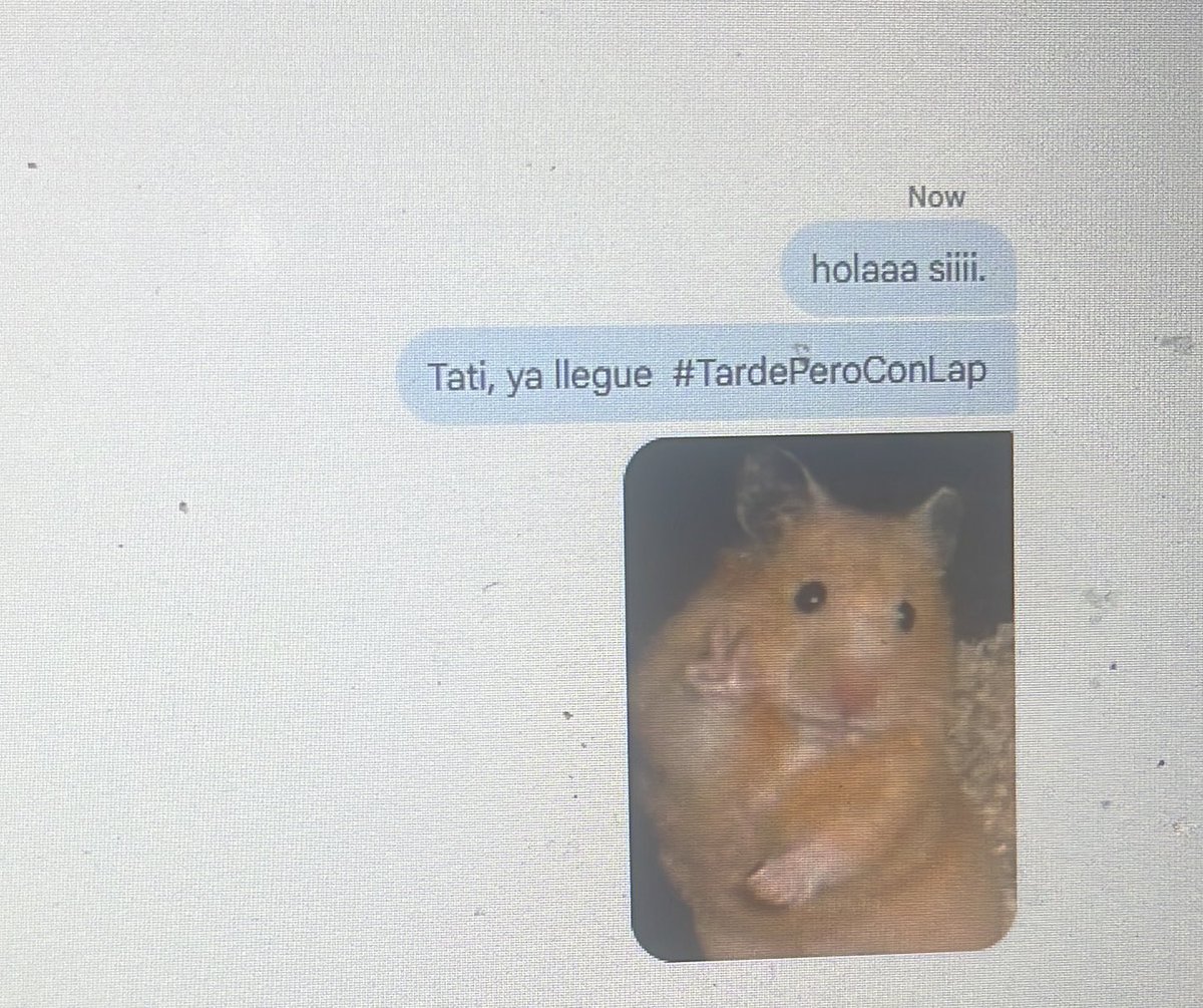 EpicNatalia's tweet photo. Lunes de…se me olvidó la lap para chambear https://t.co/HuK66cxiLj
