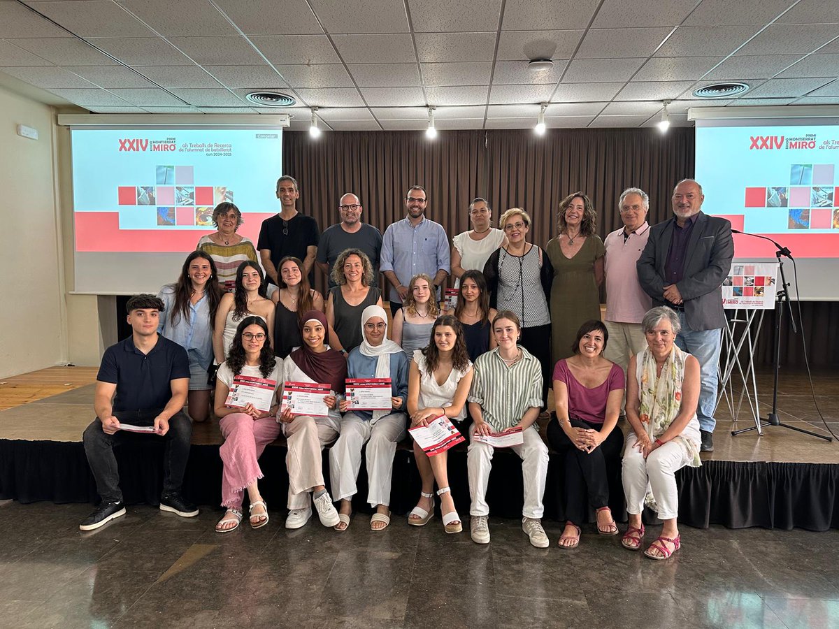 Aj_Sabadell's tweet photo. #NOTICIA ➡️ Un treball sobre la rehabilitació d’un laboratori per fer-lo més sostenible guanya el Premi Ciutat de Sabadell al XXIV Certamen Montserrat Miró i Marimon
📌Més informació: https://t.co/QO1ALatQnL
#Sabadell
#PremisRecerca #CertamenMontserratMiró #TreballsDeRecerca #Batxillerat #JovesInvestigadors