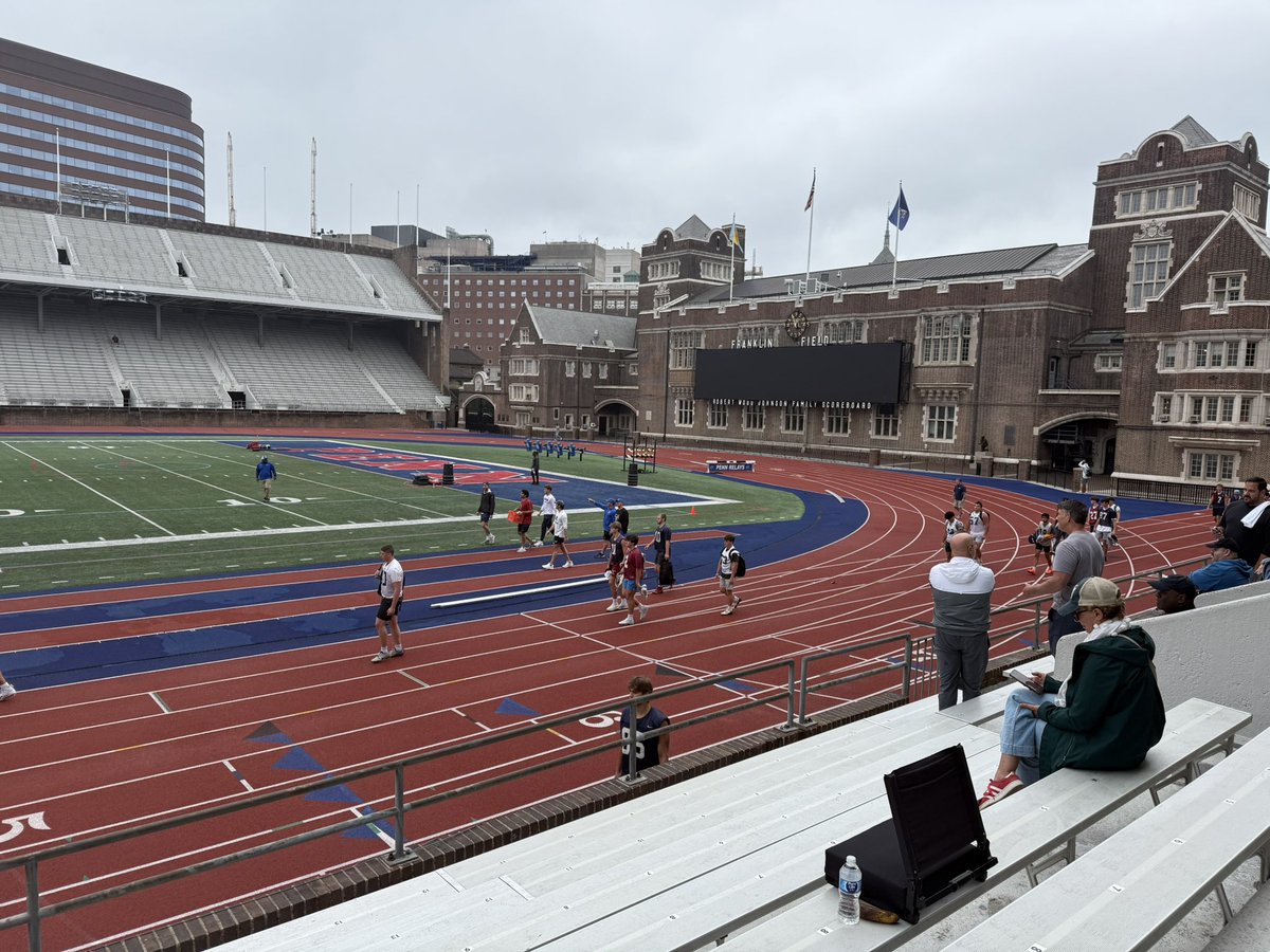 MatthewPay33714's tweet image. I had a great time competing at the Penn football camp yesterday. Thank you @CoachDupont and @CoachHughesUP for having me up there.