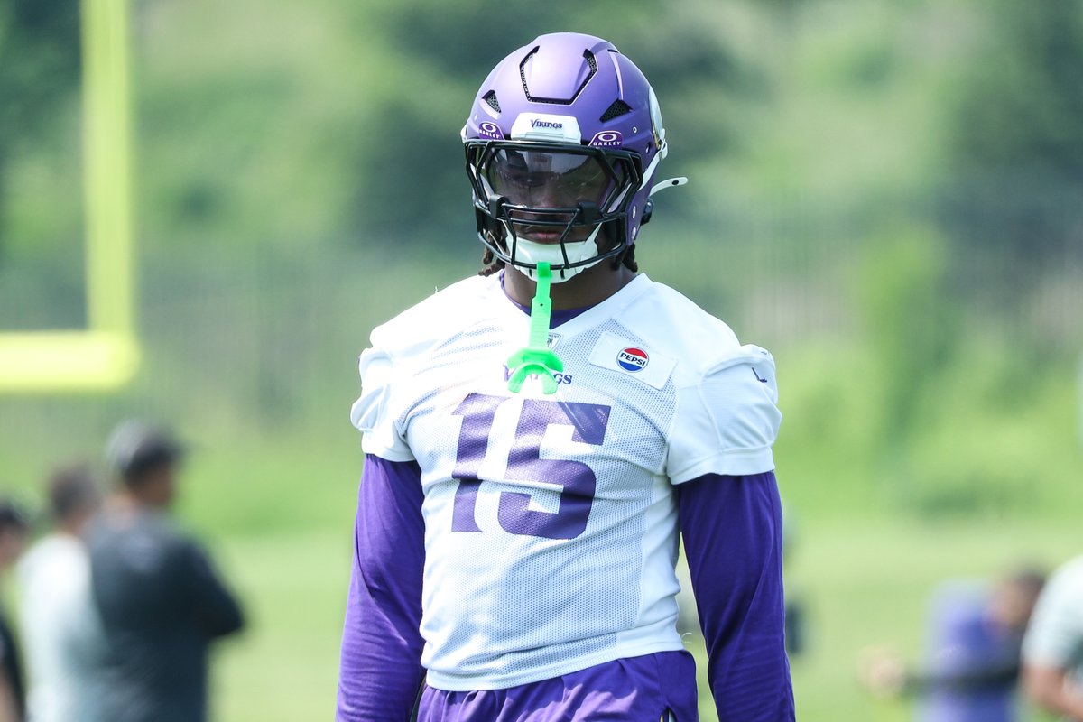 My first attempt at projecting the Vikings' 53-man roster. juddzulgad.substack.com/p/who-stays-an…