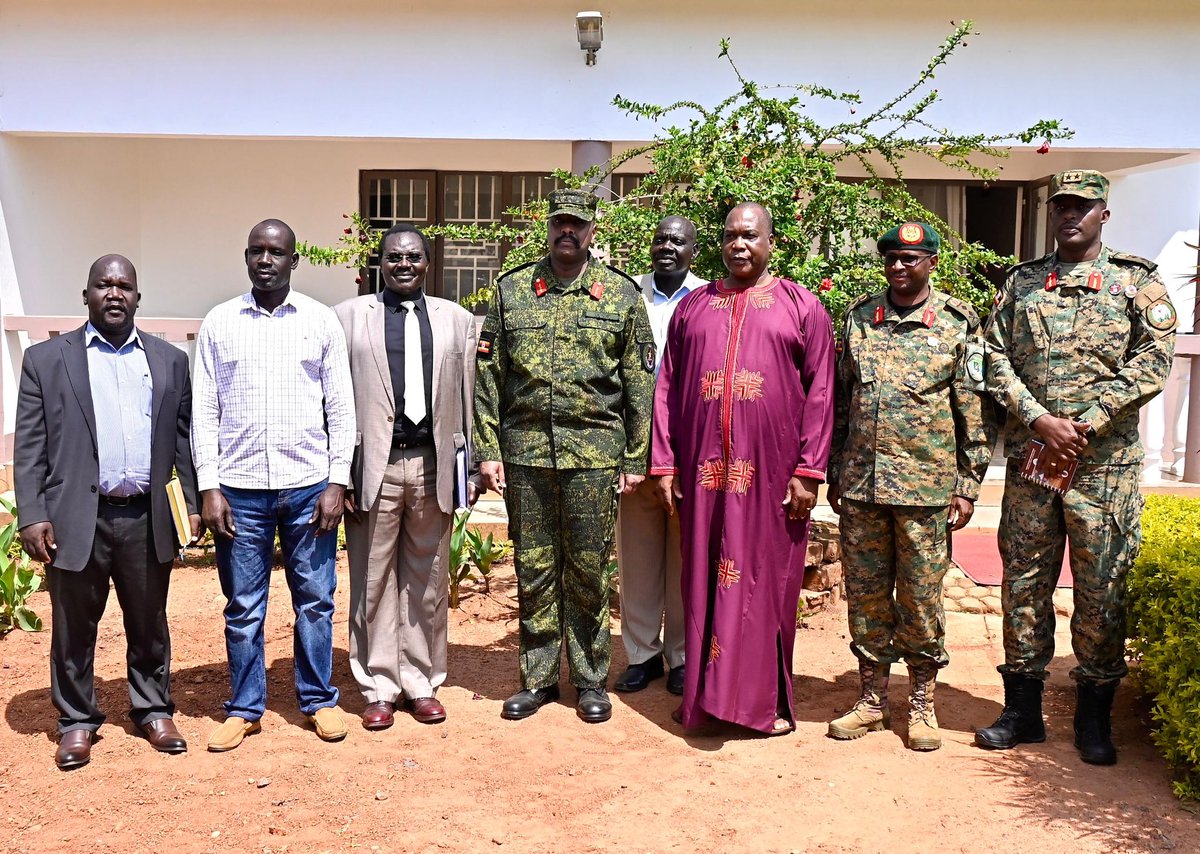 ππ. ππππππ (@mrjordanposts) on Twitter photo This afternoon, a historic meeting unfolded in Gulu as the Paramount Chief of Acholi, Rwot David Onen Acana II, welcomed Afande CDF - Gen <a href="/mkainerugaba/">Muhoozi Kainerugaba</a>.
Rwot Acana praised the UPDF's role in ensuring stability, while Gen Kainerugaba committed to protecting civilians and This afternoon, a historic meeting unfolded in Gulu as the Paramount Chief of Acholi, Rwot David Onen Acana II, welcomed Afande CDF - Gen <a href="/mkainerugaba/">Muhoozi Kainerugaba</a>.
Rwot Acana praised the UPDF's role in ensuring stability, while Gen Kainerugaba committed to protecting civilians and
