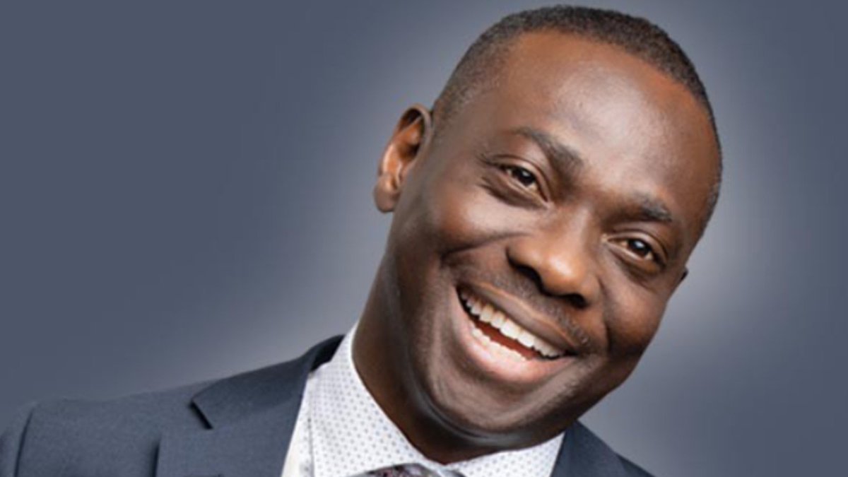 BA Philosophy alumnus, Kingsley Okerri, found that the degree was broad enough to cover almost every area of his intended career. Benefit from the breadth and variety of an online BA Philosophy degree: london.ac.uk/study/courses/…