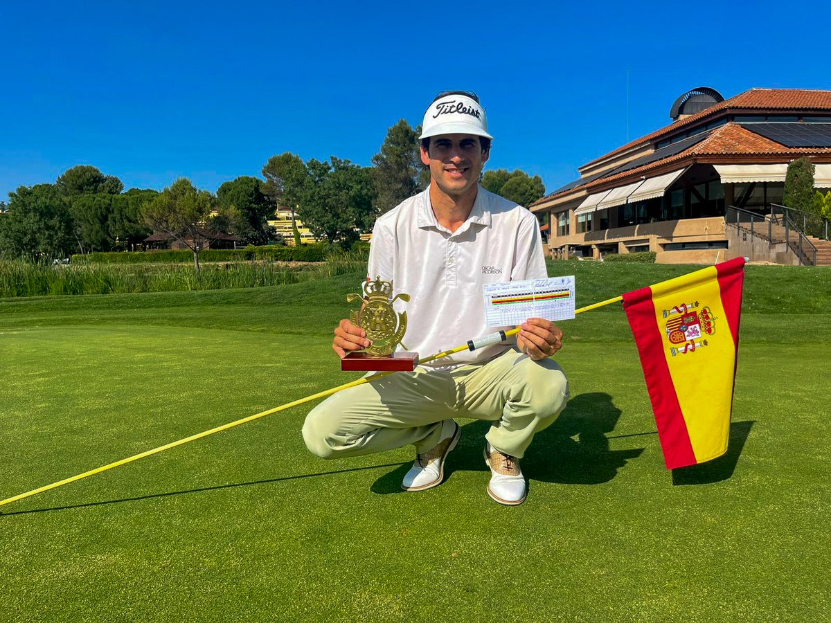 🔥¡Pero, pero.... ¡¿Qué has hecho, Pedro Oriol?! 🏌️‍♀️

<a href="/yetpit/">Pedro de Oriol</a>  firma una estratosférica vuelta de 59 golpes (-11) en el Real Club de Golf Las Lomas-Bosque ⛳ durante la prueba del Circuito de Madrid de Profesionales celebrada hoy.

¡9 birdies y un eagle 🦅 para imponerse por dos