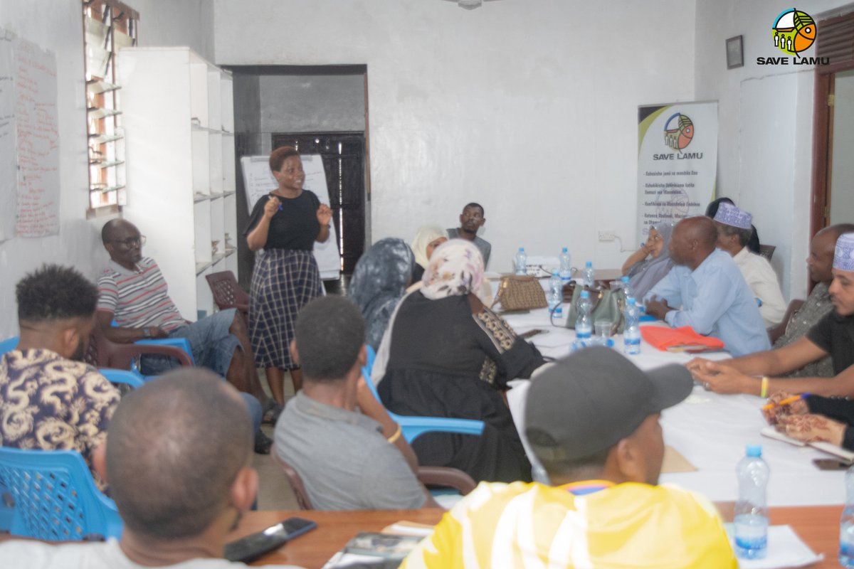 savelamu's tweet image. Save Lamu meets with all Lamu BMUs to strategize on the 35% sustainability compensation proposal, now pending court approval. A united push for coastal community rights and sustainable development.
@katibainstitute 
@naturaljustice 
@deCOALonize
