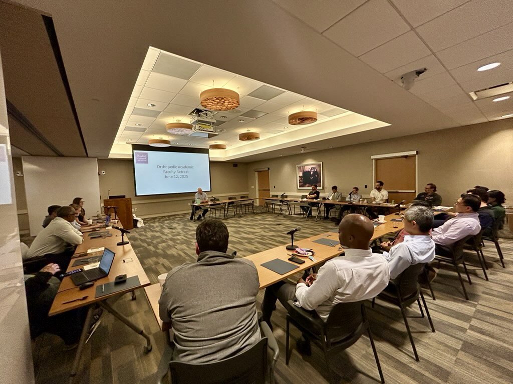 BCMOrtho's tweet image. The BCM Orthopedic Faculty Education Retreat last week brought together educators from Baylor College of Medicine, Texas Children’s Hospital, the VA, and Ben Taub for an evening of reflection and discussion on the evolving role of faculty as teachers.