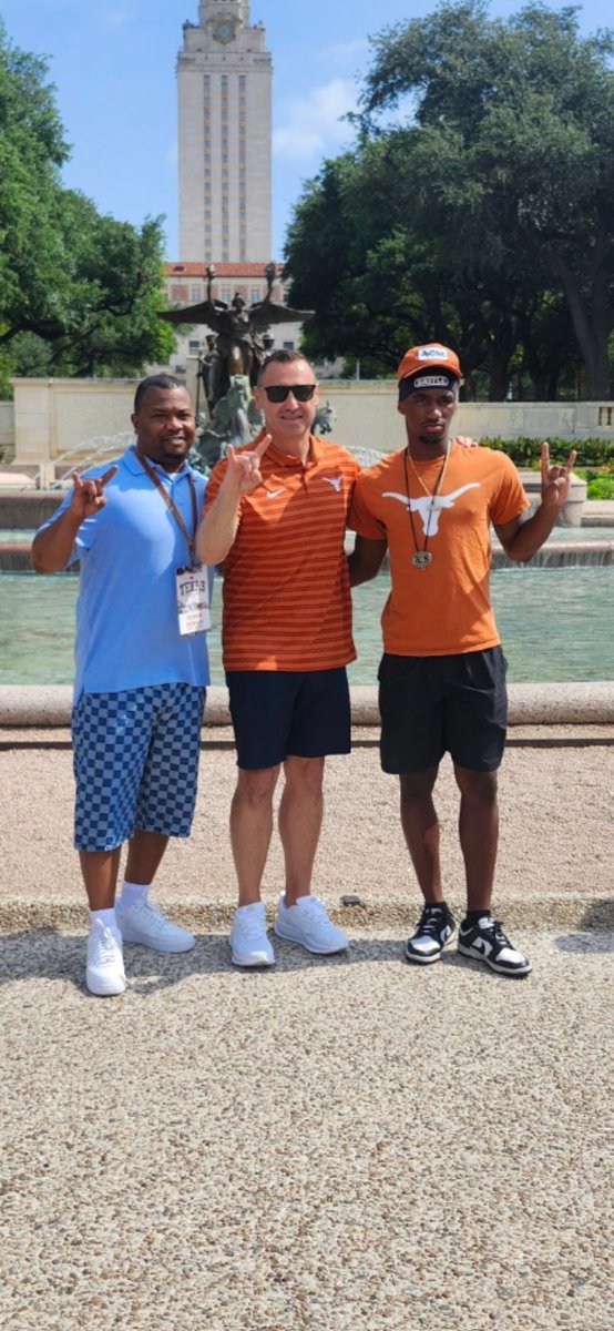 Shannon Crenshaw (@shan1crenshaw) on Twitter photo One hell of a weekend!! Texas is getting a true baller. Preciate the love at the 40. This bout to be a crunk ass 4 years🤘🏾🤎🤘🏻 <a href="/YaheimRiley/">Yaheim Riley</a> One hell of a weekend!! Texas is getting a true baller. Preciate the love at the 40. This bout to be a crunk ass 4 years🤘🏾🤎🤘🏻 <a href="/YaheimRiley/">Yaheim Riley</a>