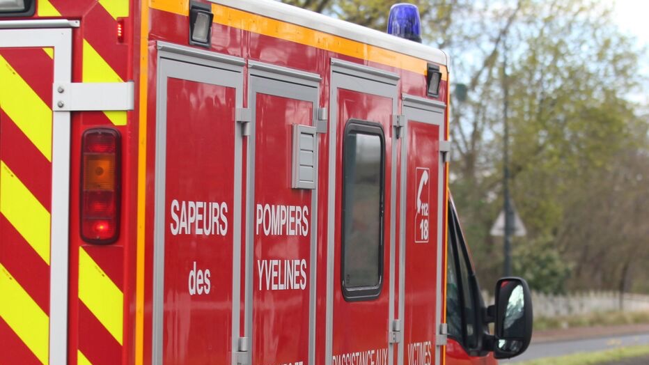 info_Paris_IDF's tweet photo. 🔴 FLASH - #Chavenay : Un avion de voltige s’est écrasé.

👉 Le Cap-232 s’est crashé dans un champ, à proximité immédiate de l’aérodrome, un site de 46 ha géré par Aéroports de Paris. Le pilote s’en sort avec des égratignures. (Lp) #Yvelines https://t.co/KCNWJTrPXU
