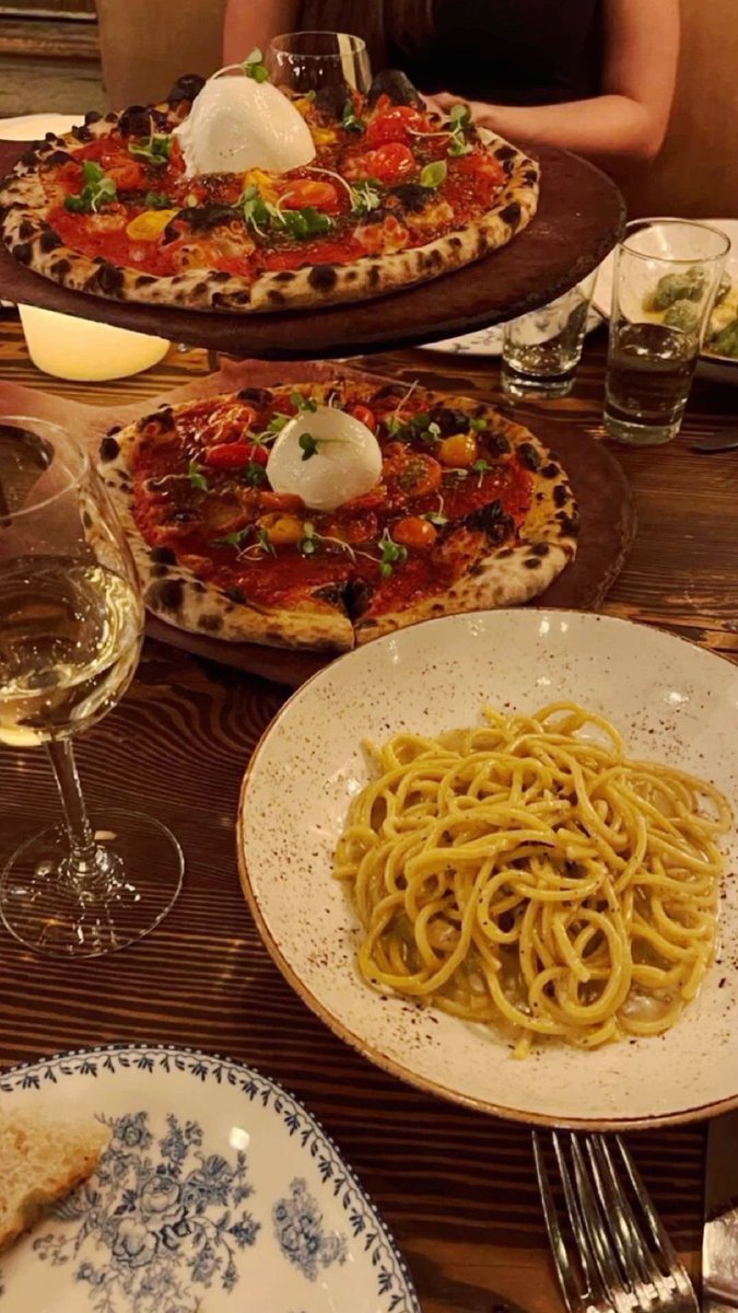 diormedior's tweet photo. italian food https://t.co/EnhtNlxooC