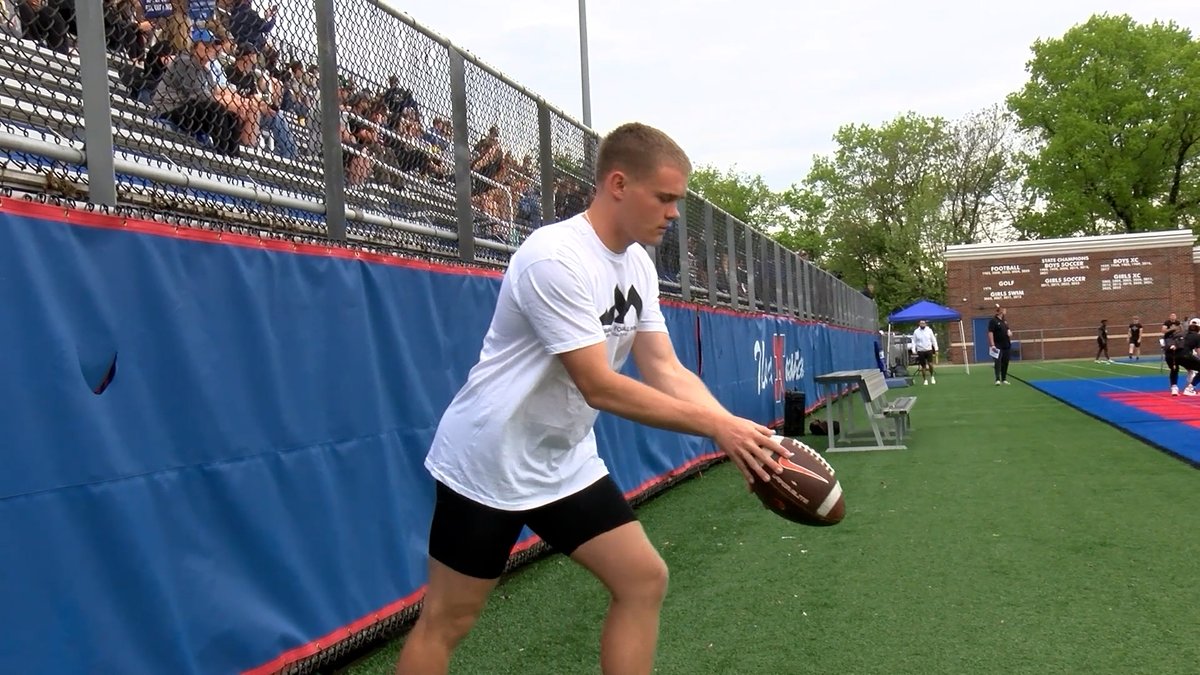 University punter Jimmy Gregg commits to Syracuse:

wvmetronews.com/2025/06/16/uni… #wvprepfb