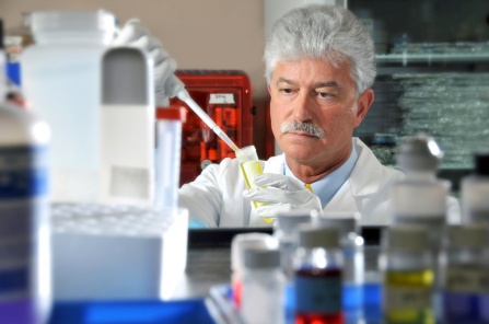 Michael F. Chiang, MD (@neidirector) on Twitter photo Congratulations to Steven J Fliesler, PhD, for receiving the 2025 Stockton Kimball Award in recognition of outstanding scientific achievement and service. #NIHfunded #retina
<a href="/Jacobs_Med_UB/">Jacobs School at University at Buffalo</a>
Details: brnw.ch/21wTrp8 Congratulations to Steven J Fliesler, PhD, for receiving the 2025 Stockton Kimball Award in recognition of outstanding scientific achievement and service. #NIHfunded #retina
<a href="/Jacobs_Med_UB/">Jacobs School at University at Buffalo</a>
Details: brnw.ch/21wTrp8