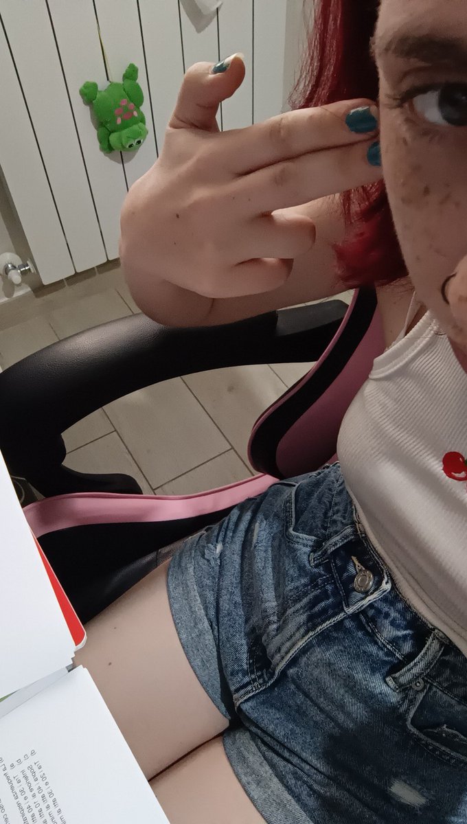 domani ho 2 esami e la situazione è più tragica del previsto