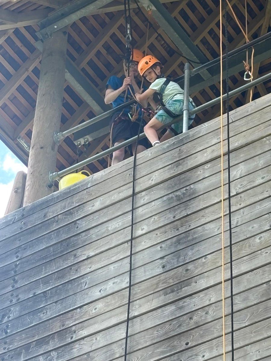 Brave children! 🙌 <a href="/BusheyHeathTrip/">Bushey Heath Trip</a> #BHPSPGL25