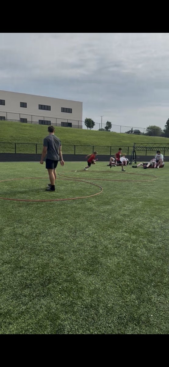 BNL Football (@bnlfootball) on Twitter photo Day 1 of BNL Football summer youth camp was a success! 83 kids showed up! Excited about the future of our program!
<a href="/brayden3tidd/">Brayden Tidd</a> <a href="/BNLHSAthletics/">BNL Athletic Department</a> <a href="/BNLAthletics1/">BNL Athletics</a> Day 1 of BNL Football summer youth camp was a success! 83 kids showed up! Excited about the future of our program!
<a href="/brayden3tidd/">Brayden Tidd</a> <a href="/BNLHSAthletics/">BNL Athletic Department</a> <a href="/BNLAthletics1/">BNL Athletics</a>