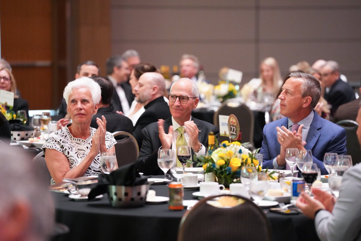 DetArchbishop's tweet image. Thank you to all who attended the Archbishop’s Gala in support of Sacred Heart Major Seminary. Your generous support enables our seminary to form future priests and lay ministers to proclaim, teach, and defend the faith as shepherds of souls in our community.