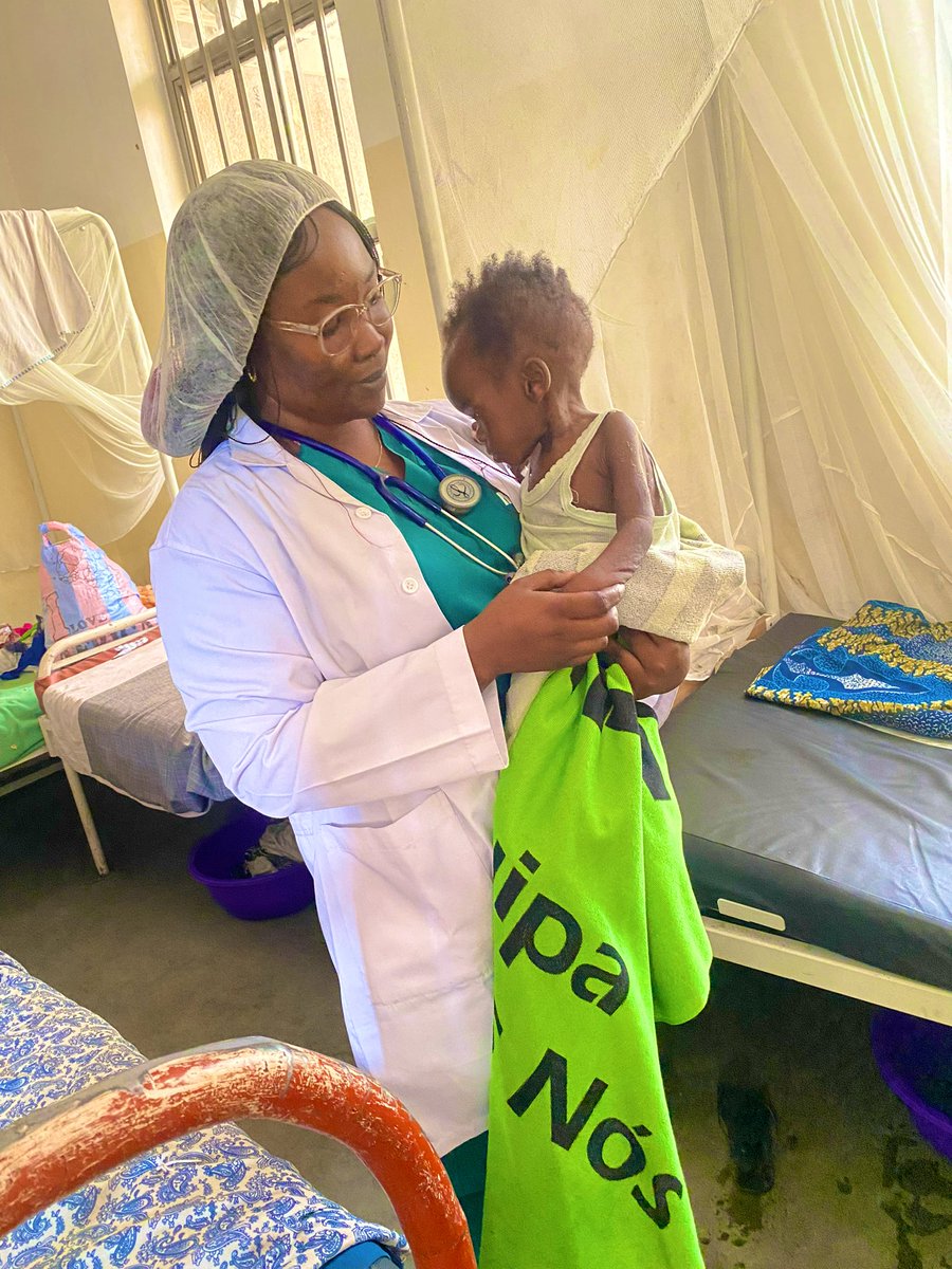 Unissons nous  au-delà des clivages, pour bannir toute forme d’exploitation économique, sexuelle ,militaire qui vole à notre jeunesse sa dignité, son innocence.Chaque enfant mérite protection, éducation et espoir. Car protéger un enfant , c’est bâtir la paix .