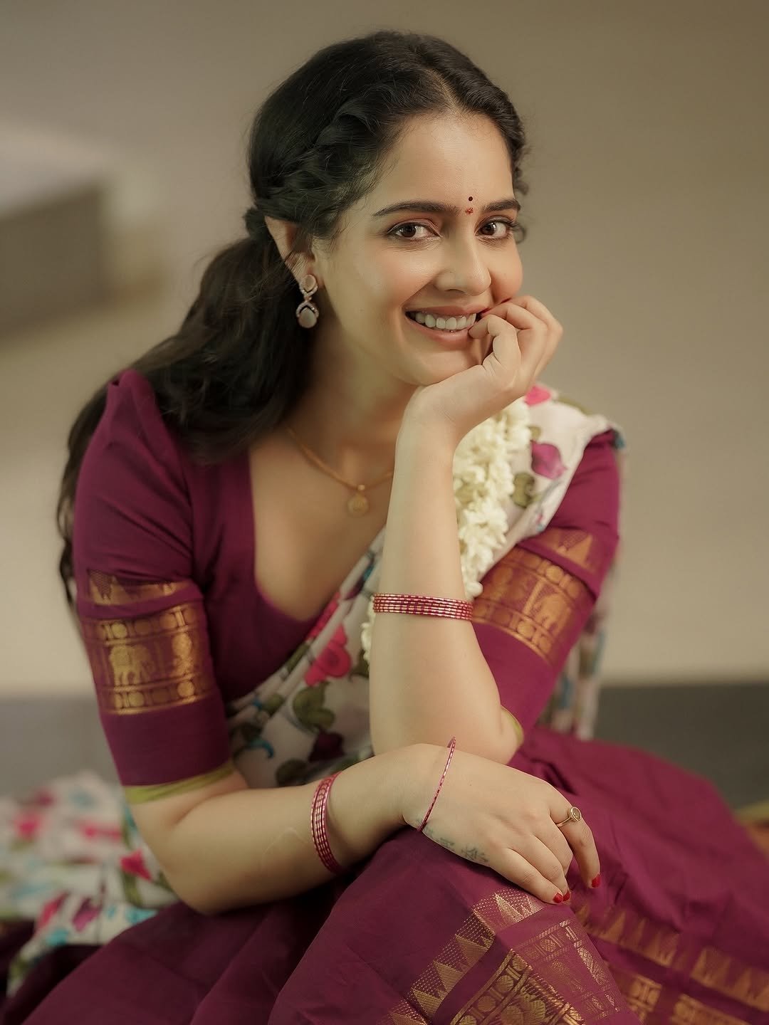 GtlPy1Aa0AMQ5E8?format=jpg&name=large