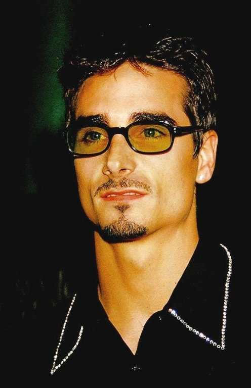pineappleblues2's tweet photo. #ManCrushMonday
Kevin Richrdson
Backstreet Boys
#CLARKENT https://t.co/ARXGjxBqJC
