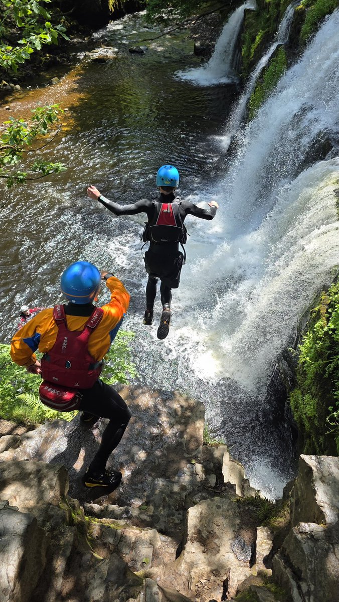 Royal Naval Leadership Academy tweet media