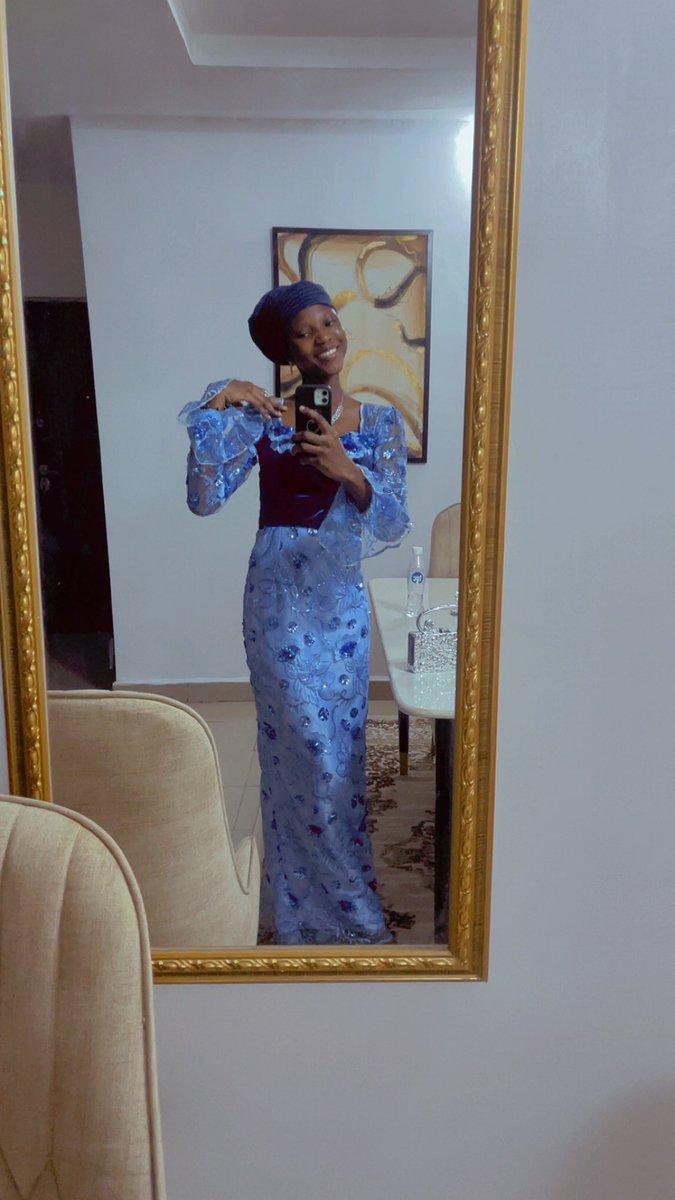 queenacheiver's tweet photo. The uncommon bridesmaids 💝 can’t wait to be taken too https://t.co/bugd1nR4HC
