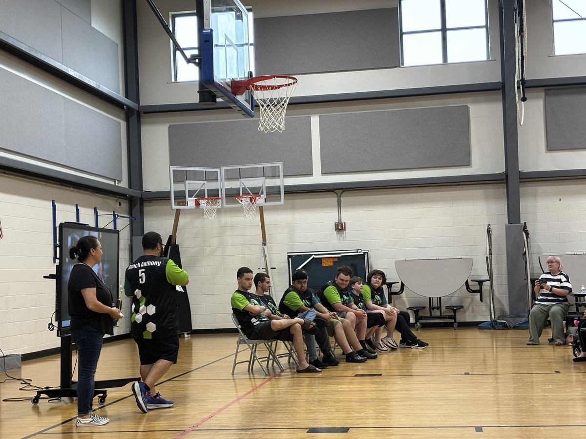 William O. George III (@drgeorge_mu) on Twitter photo Congratulations to the <a href="/TheShoreCenter/">The Shore Center</a> Esports student athletes receiving accolades during their banquet. We are proud of all of you #TurtleTastic <a href="/DrGrayMorales/">Wendy Gray Morales, Ed.D.</a> <a href="/GSEsportsorg/">Garden State Esports</a> Congratulations to the <a href="/TheShoreCenter/">The Shore Center</a> Esports student athletes receiving accolades during their banquet. We are proud of all of you #TurtleTastic <a href="/DrGrayMorales/">Wendy Gray Morales, Ed.D.</a> <a href="/GSEsportsorg/">Garden State Esports</a>