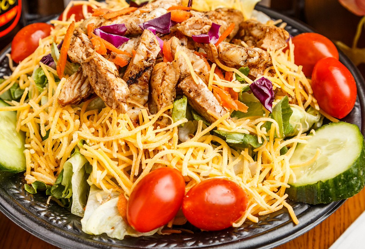 Got a case of the Monday blues? We've got the answer-#dinnerdelivered! steakoutdelivers.com #grilledchickenchefsalad