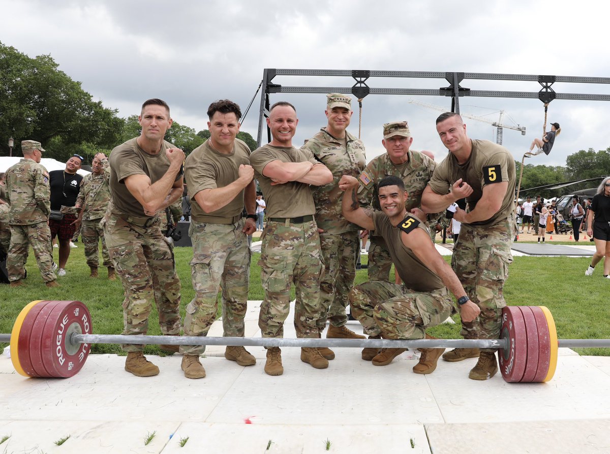 Director Army National Guard (@arngdirector) on Twitter photo 2ND PLACE ARMY WIDE! ๐ฅ๐บ๐ธ๐ช
On the <a href="/USArmy/">U.S. Army</a> 250th Birthday, the Army National Guard showed up and showed outโearning SECOND PLACE by one second in the Army-wide birthday physical fitness competition!
From every rep to every drop of sweat, OUR Soldiers proved they are not just 2ND PLACE ARMY WIDE! ๐ฅ๐บ๐ธ๐ช
On the <a href="/USArmy/">U.S. Army</a> 250th Birthday, the Army National Guard showed up and showed outโearning SECOND PLACE by one second in the Army-wide birthday physical fitness competition!
From every rep to every drop of sweat, OUR Soldiers proved they are not just