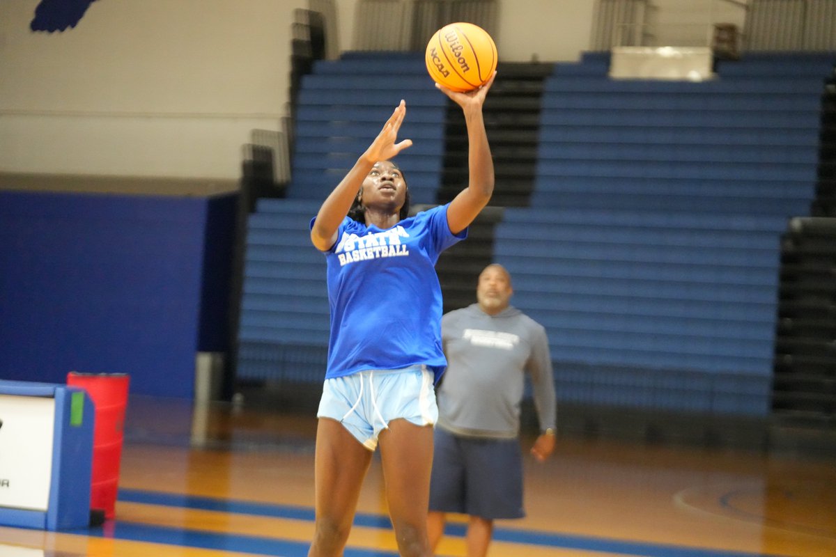 IndStWBB's tweet image. We're baaaaaaaaack 😀
Summer season with the Sycamores officially underway this afternoon 🏀
#MarchOn | #ASONE
