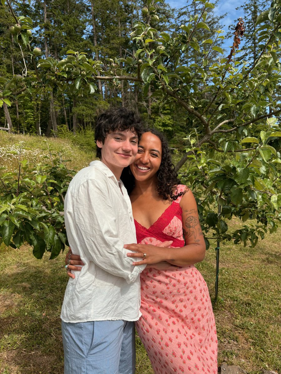 surprise i’m a fiancé now but he knows not to wake me before noon