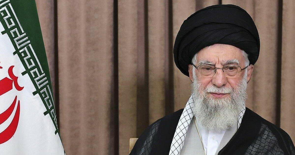 Khamenei si prepara al peggio: il suo staff negozia con la Russia un possibile piano di fuga mentre Israele bombarda ilfattoquotidiano.it/2025/06/16/kha…