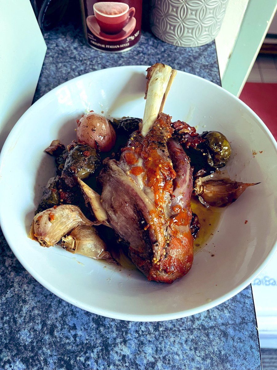 Agent99c's tweet image. Cold day lunch lamb shanks roasted salads #food #lunch #coldday #Sydney