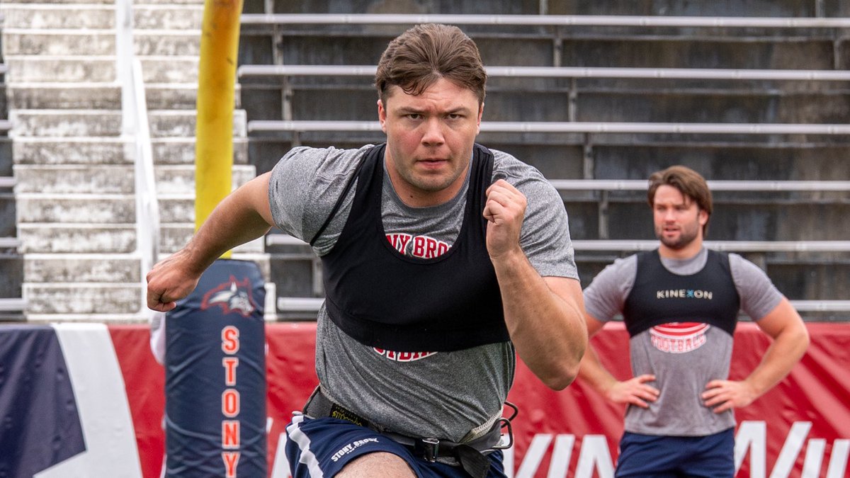 Stony Brook Football tweet media