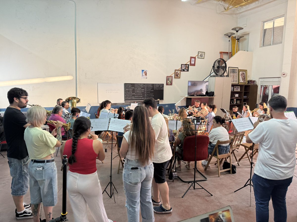 Comenzamos nueva semana de ensayos preparando nuestros próximos compromisos y avanzando con los nuevos componentes. 

#SuenaLaSangre