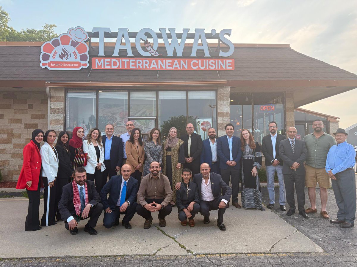 AmbKawar's tweet image. I enjoyed my meeting with Milwaukee’s vibrant Jordanian community, brought together by the gracious efforts of Samih Omari. It was a pleasure to meet so many individuals working tirelessly to strengthen ties between Jordan and Wisconsin. Their drive, achievements, and passion are…