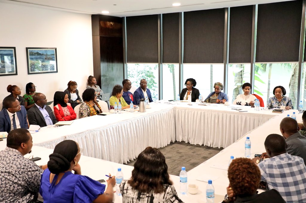 African Union Political Affairs Peace and Security (@auc_paps) on Twitter photo The <a href="/_AfricanUnion/">African Union</a> deploys a pre-election assessment mission (#PAM) to #Tanzania🇹🇿, from 11-21 June 2025, in support of the ongoing electoral process & government's efforts towards the consolidation of democracy, governance, stability, & women's political participation. The <a href="/_AfricanUnion/">African Union</a> deploys a pre-election assessment mission (#PAM) to #Tanzania🇹🇿, from 11-21 June 2025, in support of the ongoing electoral process & government's efforts towards the consolidation of democracy, governance, stability, & women's political participation.